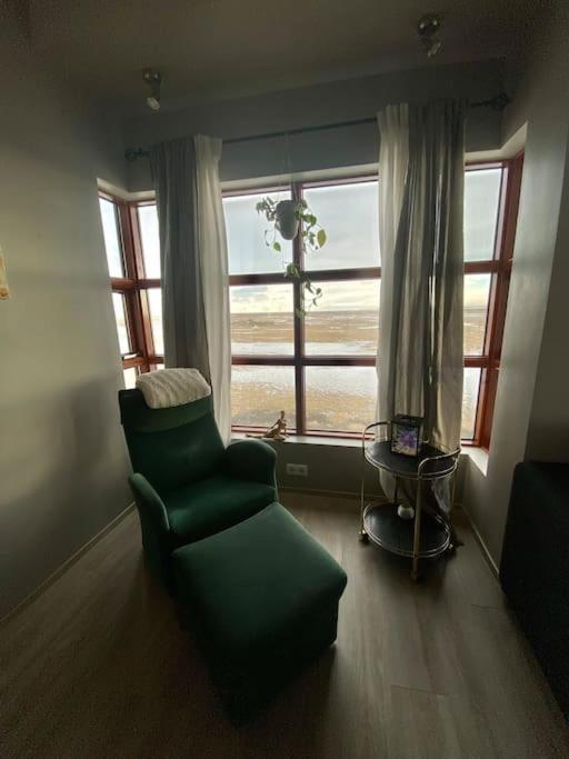 Eaglerock Guesthouse And Tours เคียร์กยูไปยาเคลาสตูร์ ภายนอก รูปภาพ